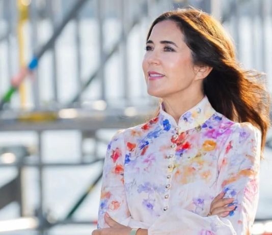 Bogata žena se smejala — ali karma ju je stigla istog dana