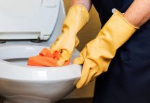 Izlijte ovo u zahod i dogodit će se magija. Hotelske čistačice to rade svaki dan