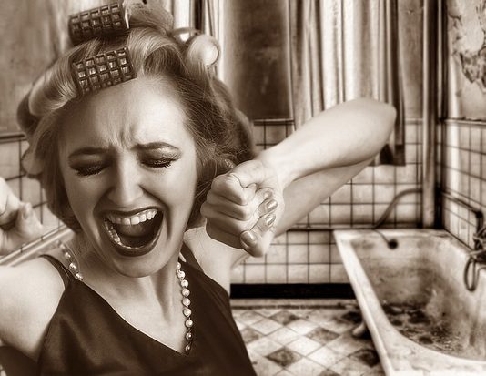 Žena (51) otkriva kako stvarno izgleda klimaks: Podivljali hormone, bolesti, stalno znojenje