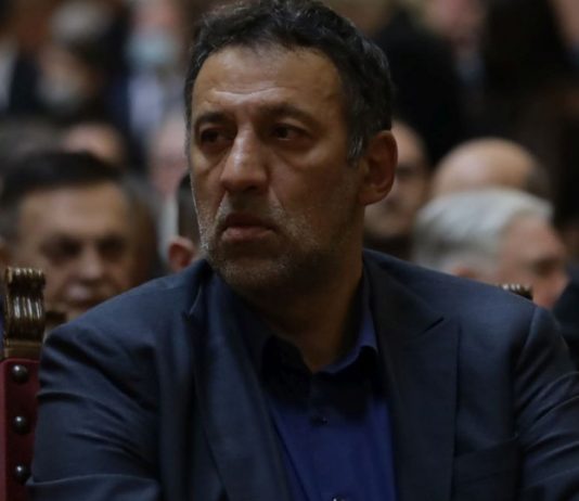 Pukao mi je žuč od gorčine koja se sakupila u meni: Vlade Divac o najtežem životnom periodu