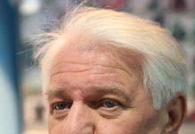 Umro na dijalizi držeći u jednoj ruci cigarete, drugu mu se priključili na infuziju: Lekari su bili zapanjeni kad su otkrili čaršav pokojnog Kemala