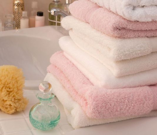 Ovih 7 proizvoda pod hitno izbacite iz vašeg kupatila: Ne podnose vlagu i mogu postati leglo bakterija