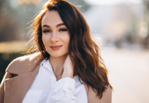 Svi su je zvali beskorisnom domaćicom – Dok nije otkrila da vlada carstvom od 5 milijardi