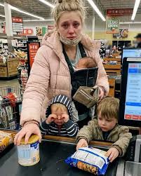 Jedan mali gest koji se vratio smisao: kako mi je pomoć nepoznatoj majci promenila život