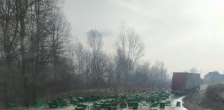 TEČE REKA PIVA NA PUTU U SRBIJI, OVAJ PRIZOR NIJE REALAN! Ljudi u šoku: “Sad kad se nisam ŠLOGIRAO”! (FOTO)