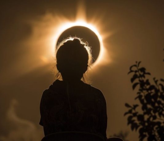 Pomračenje Sunca 17. februara će prodrmati sve: 5 horoskopskih znakova je pod najjačim udarom, evo šta ih čeka