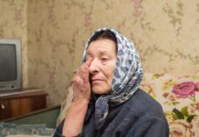 10 stvari koje bake nikada nisu izbacivale iz kuće: Verovale su da tako navlače bedu i nesreću na dom