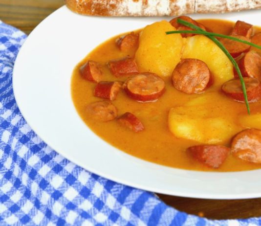 Recept za austrijski gulaš: Jeftin ručak koji možete da jedete nekoliko dana, što duže stoji, to je ukusniji