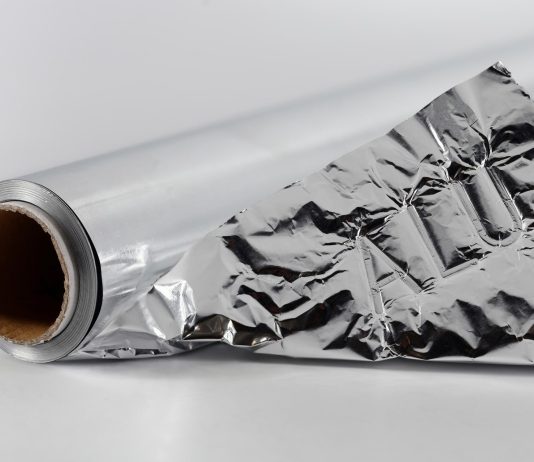 Trik s folijom o kojem svi pričaju: Rješava vlagu, žohare i neugodne mirise