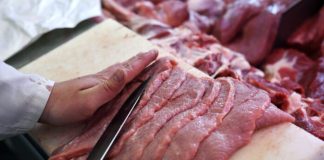 Bježite od ovog mesa glavom bez obzira: Jeste li vidjeli sastojke?