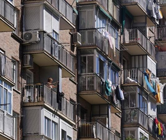 Da li satelit može da vas snimi u stanu? Istina koja će mnoge iznenaditi