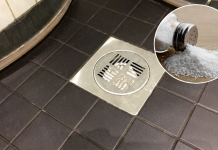 Sipanje krupne soli u odvod tuša: zašto je to potrebno i zašto to vodoinstalateri preporučuju?