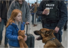 Službeni pas na aerodromu zalajao je na plišanog medu jedne devojčice — ono što je pronašao iznenadilo je sve.