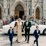 Moj bivši muž me pozvao na vjenčanje kako bi svi mogli vidjeti koliko „loše“ živim — a onda me milijarder nazvao s nepoznatog broja i šapnuo…