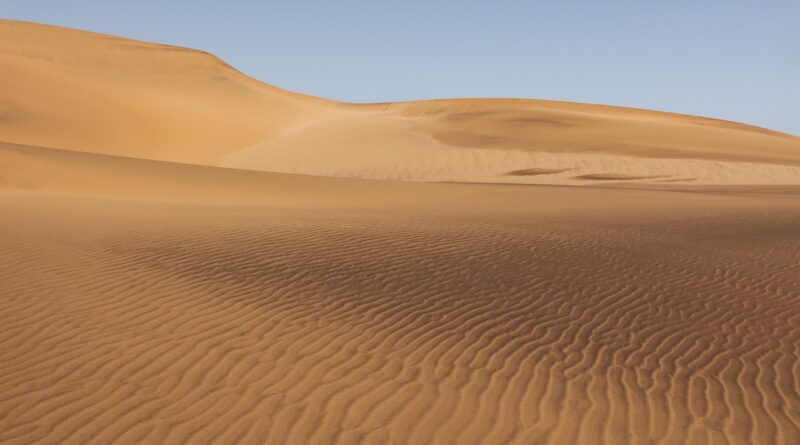 barni1-namib-desert-7559993_1280-800x445