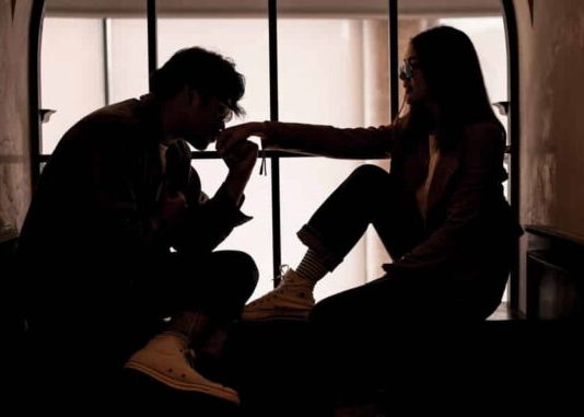 Pazi ove rečenice – muškarac koji ih izgovara vjerovatno se viđa sa drugom ženom