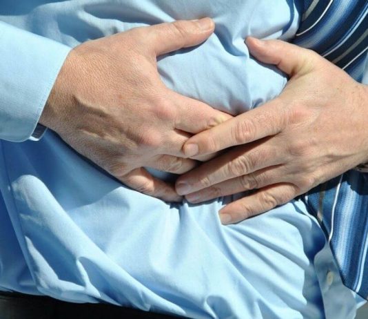 Šokantni simptomi bolesne JETRE na rukama i stomaku