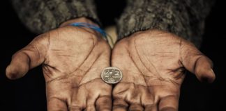 Ovo nikad ne nosite u džepovima ako želite da pobegnete od siromaštva: Mnogi ne obraćaju pažnju na 1 stvar