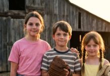 Troje dece nestalo je bez traga iz zaključane spavaće sobe na farmi: Više od 30 godina kasnije radnik slučajno otkriva šta im se desilo – istina ledi krv