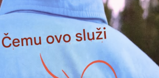 Skrivena priča iza male omče na košulji: Detalj koji je nekada imao važnu svrhu