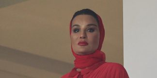 KAKO TO DA ARAPKINJE U 60IM BOLJE IZGLEDAJU OD SRPKINJA U 30IM: 5 razloga zašto žene sa ISTOKA mladost duže zadržavaju KAKO TO DA ARAPKINJE U 60IM BOLJE IZGLEDAJU OD SRPKINJA U 30IM: 5 razloga zašto žene sa ISTOKA mladost duže zadržavaju - featured image