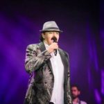 KO KAŽE DA JE NEMOGUĆE….HARIS ĐŽINOVIĆ STAO NA LUDI KAMEN!!!!A pogledajte koja je POZNATA PJEVAČICA osvojila njegovo srce!!SLIJEDI VELIKI ŠOK!!! - featured image