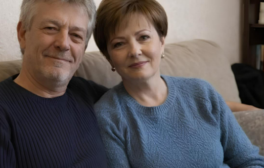 Upoznala sam muškarca od 59 godina i dopustila mu da se useli kod mene — ali kada je moj sin zamolio da ostane nekoliko dana, on se tome usprotivio.