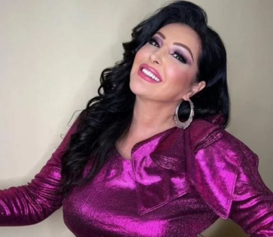 Ovo je muškarac zbog kojeg je Dragana promijenila izgled i zaboravila prošlost sa Tonijem!!Pogledajte ko je u pitanju nikad vam nebi palo na pamet zanijemit ćete od šoka,,,Poznati političar nije gubio vrijeme!!!!