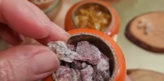 EVO ZAŠTO I KAKO PRAVILNO TREBA OKADITI KUĆU: Mnogi Srbi prave veliku grešku, a nisu ni svesni šta RADE