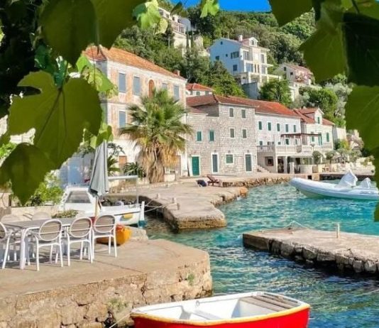 U ovom primorskom gradiću skoro da i nema turista a pravi je raj na zemlji: Sve je duplo jeftinije