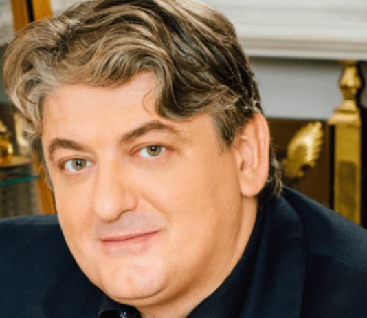 Toni Bijelić jasan I direktan, objavio zajedničku sliku: godinama unazad, ovo je moja jedina devojka I najveća ljubav! Dragana ovo nije očekivala, pa zar s njom?