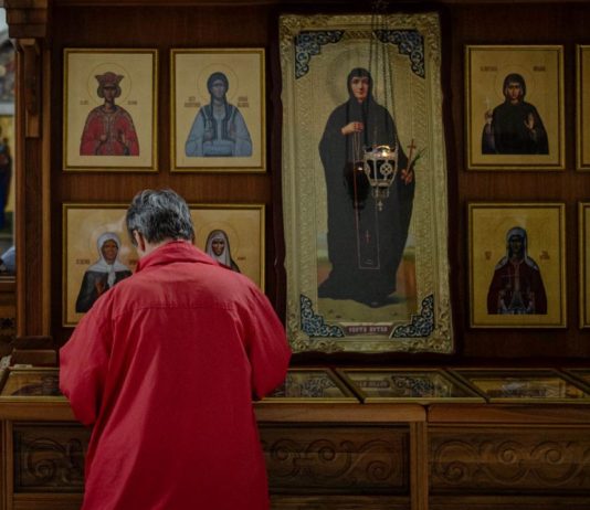 Vernici danas slave dvojicu velikih svetitelja: Jedan običaj posebno se poštuje na ovaj dan