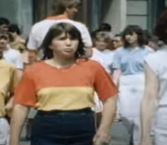 NEKADA JE SVAKA KUĆA U STAROJ JUGOSLAVIJI IMALA OVAJ PREDMET! Danas se traži na BUVLJACIMA i vredi pravo bogatstvo